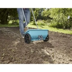 Strooiwagen GARDENA L - 400 M² 7 Strooiwagen GARDENA L - 400 M² -Ecopots Tuingereedschap Verkoop 1651482210 3 600